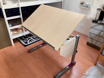 Detský výškovo nastaviteľný stôl - 4
