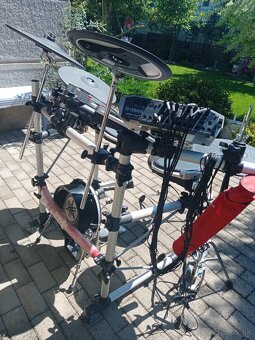 Predám el.bicie YAMAHA DTXtreme IIS - 4