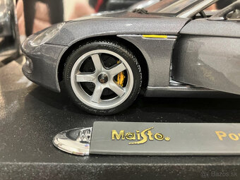 1:18 Porsche Carrera GT - 4