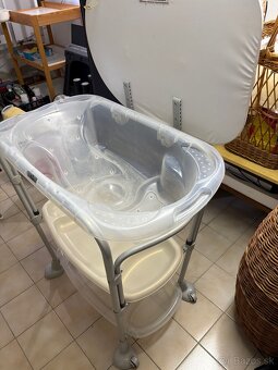 Vanička spolu s prebalovacim pultom - 4