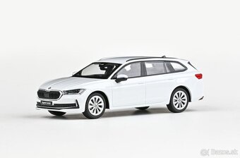 Škoda Superb IV Combi (2023) 1:43 Abrex - 4