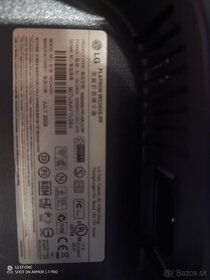 Predam monitor LG Flatron W2243S - 4