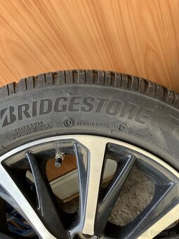 Toyota yaris sada kolies Brigestone zimné, TPMS - 4