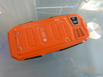 mobil cube1 odblokovany na vsetky sim 2500ma bateria - 4