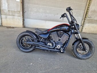 Victory Bobber. Výmena. - 4