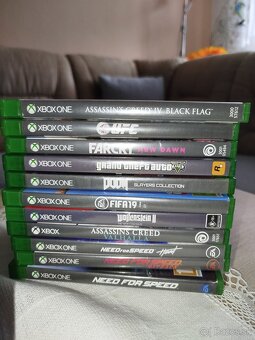 Xbox One - 4