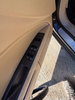 Rozpredam Volkswagen Phaeton 3.0 tdi 165kw Kod prevodovky : - 4