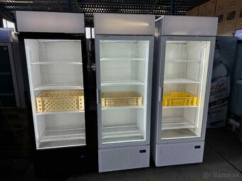 Prosklená lednice na přepravky 70x71x207cm - 4