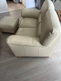 Predaj koženej dvoj sedačky - 4