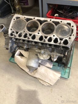 Skoda 110L nahradne diely - 4