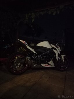 Suzuki GSX-S 1000 RV 2020 - 4