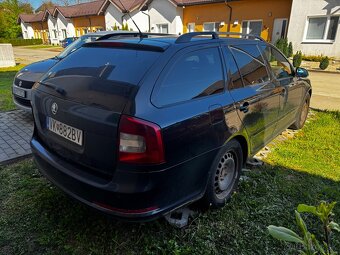 ŠKODA OCTAVIA COMBI RS 2.0TDI CR DSG 125KW 170PS XENON - 4