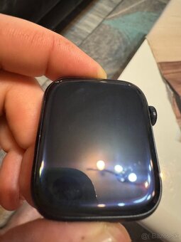 Apple Watch 8 45mm - 4