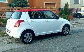 Suzuki Swift 1.3 automat - 4
