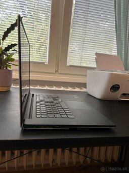 Dell XPS 15 – 16 GB RAM, 512 GB SSD - 4