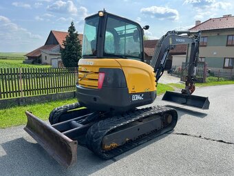 Bagr Volvo ECR 48 C powertilt + 4x lžíce, 5t - 4