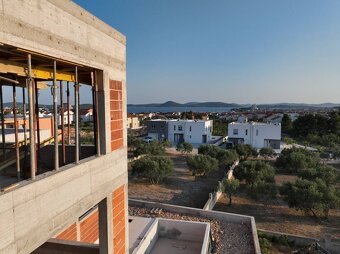 CHORVÁTSKO - Apartmány v tichej časti (S4) - VODICE, ŠIBENIK - 4