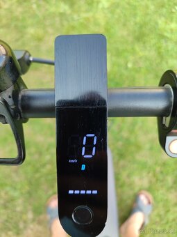 Xiaomi Mi electric scooter essential - 4