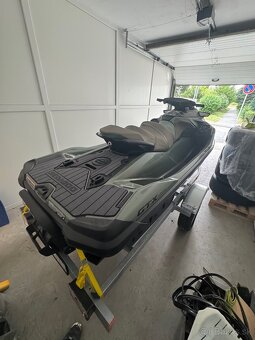 Sea-Doo GTX Limited 300 iDF Audio + prívesný vozík - 4