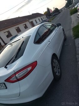 Ford Mondeo mk5 - 4