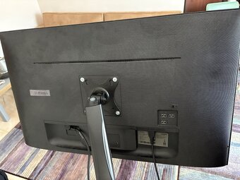 Samsung Smart Monitor M7 32” (4K) - 4