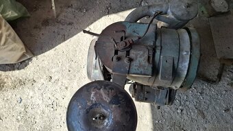 Motor z TK 10 - 4