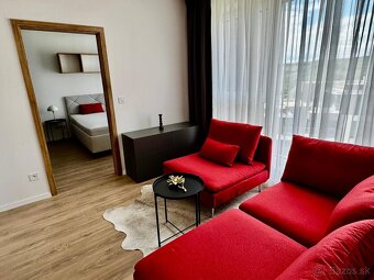 Predám 2 izb. byt Lorinčík Háje, parking, pivnica - 4