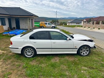 Rozpredám BMW E39 530d - 4