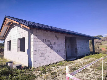 ‼️ ROZOSTAVANÁ NOVOSTAVBA RODINNÉHO DOMU, PREDAJ - VEĽKÉ KR - 4
