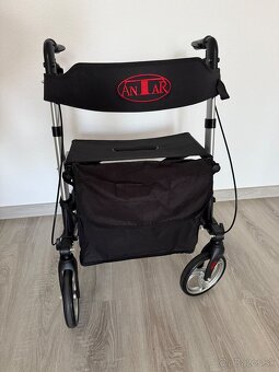 Chodítko pre seniorov štvorkolesové ANTAR - 4