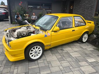 BMW e30 - 4