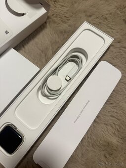 Apple Watch SE 2022 40mm - 4