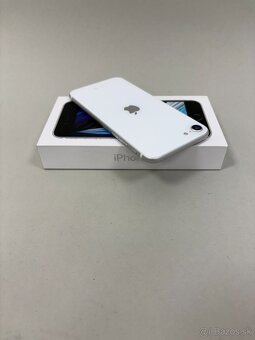 Apple iPhone SE 2020 128GB White-Batéria 100% - 4