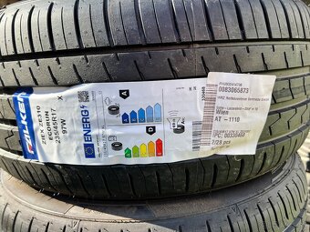 235/45R17 Čistonové letné pneu Falken ZIEX ZE310 97W XL - 4