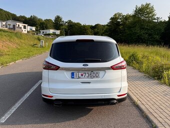 Ford S-Max 2.0 TDCi Duratorq 180 Titanium A/T - 4