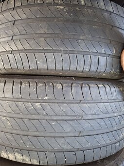 225/55R18 Michelin - 4