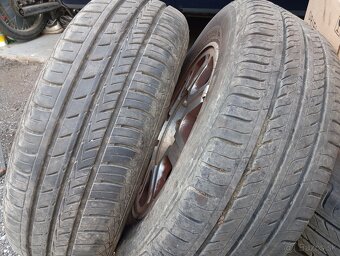 Predám letné pneumatiky 185/65 R14 s elektronmi Peugeot 306 - 4