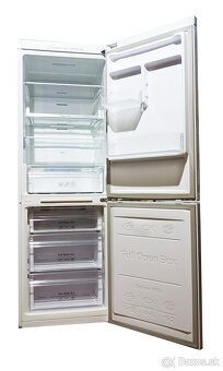 Kombinovaná chladnička SAMSUNG RB29 FSRNDWW - 4