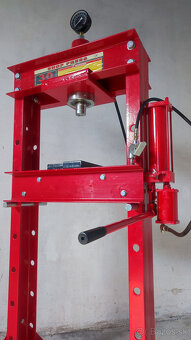 30T lis hydraulický-pneumatický - 4