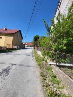 Stavebný pozemok Beniakovce– 710 m² len 10 minút od KE - 4