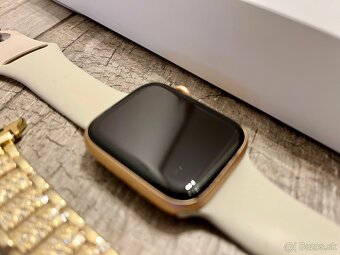 Predám Apple Watch Series 6 – 44 mm Gold - 4
