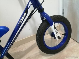 YAMAHA - 4