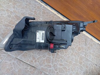 Opel Astra J svetlomety - 4