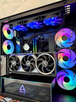 Ryzen 7 9800x3D, RTX 5090 32GB, 64GB RAM, 2TB SSD, 1200W - 4