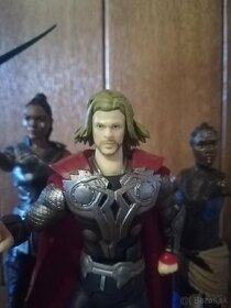 Thor, Shuri, Valkyrie Marvel fugúrky - 4