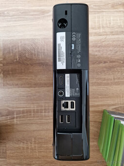 Xbox 360 E + Hry - 4