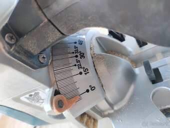Pokosová píla Makita LS1219L - 4