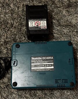 Aku Karbobruska Makita GA005G - 4