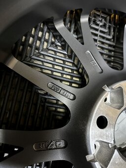 VW T5, T6 - 4x ALU zn. MAK 5x120 R18 - 4