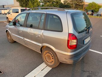 Opel Zafira 2,2 DTi 16V - 4